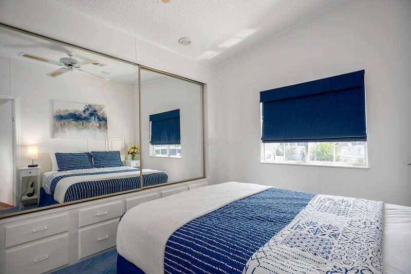 Horseshoe Cove Rv Resort — Guest room