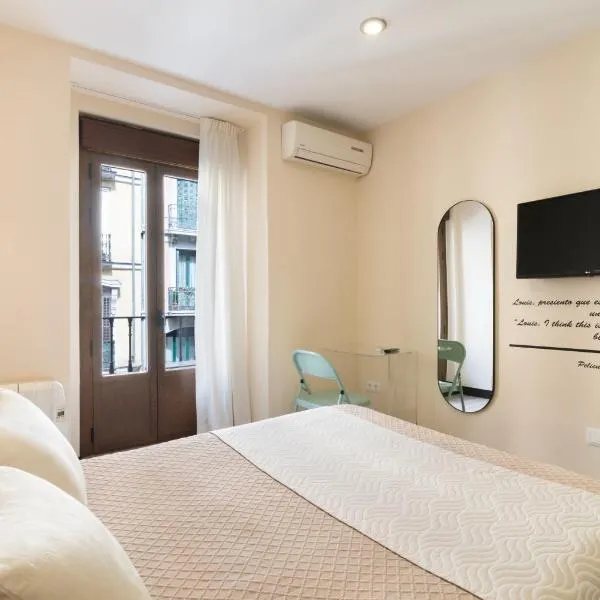Hostal Art Madrid — Guest room