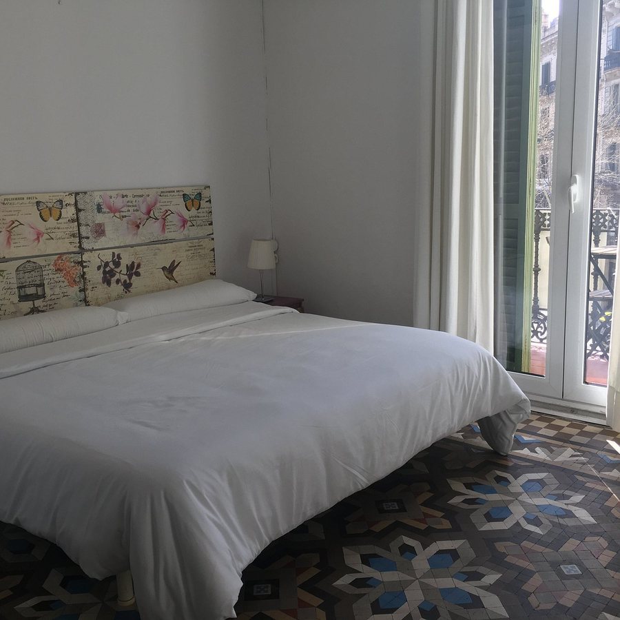 Hostal Eixample Barcelona Catalonia — Guest room