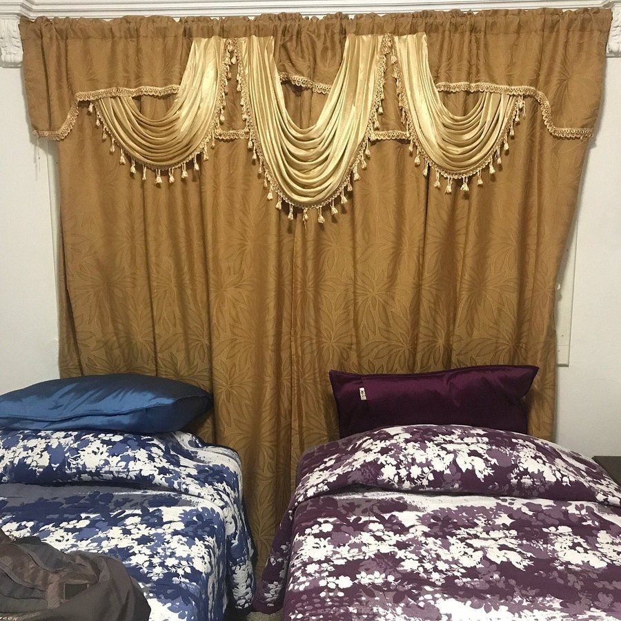 Hostal Luis — Guest room