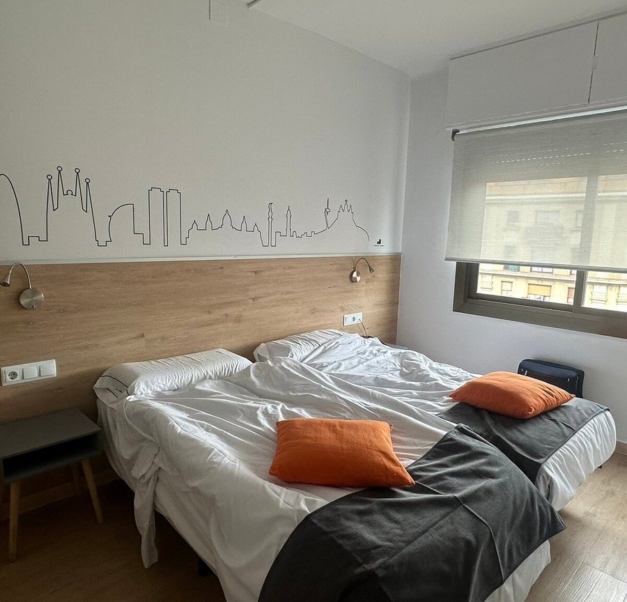 Hostal Sans Barcelona Catalonia — Guest room