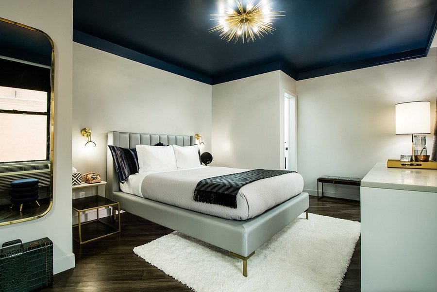 Hotel 17 New York City New York — Guest room