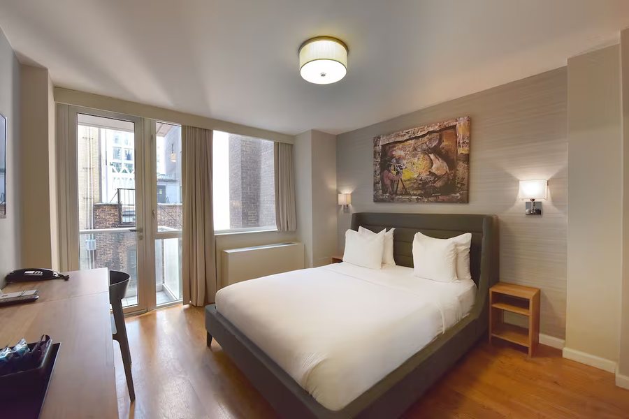 Hotel 31 New York City New York — Guest room