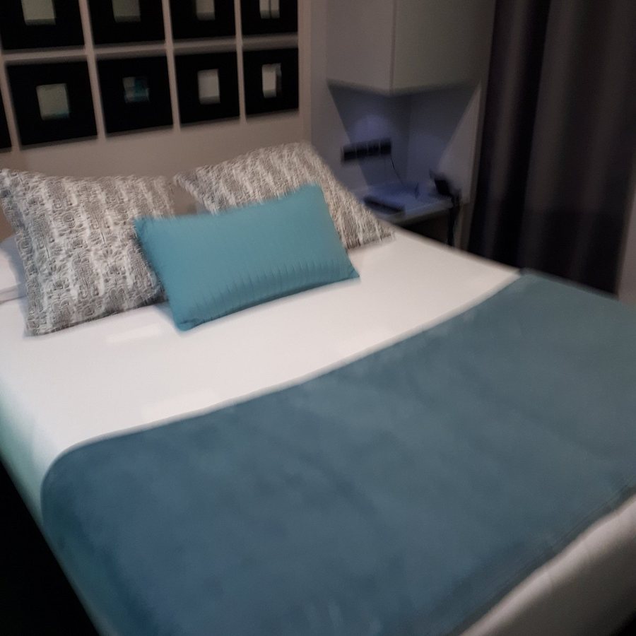 Hotel 54 Barceloneta Barcelona Catalonia — Guest room