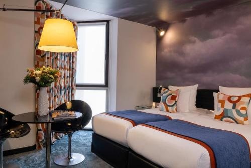Hotel 7 Eiffel by Malone — Guest room