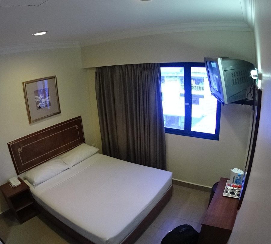 Hotel 81 Spring — Guest room