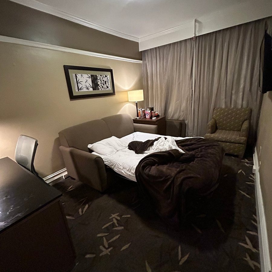 Hotel Abri — Guest room
