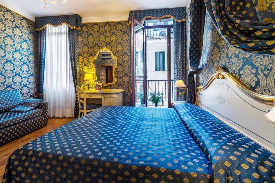 Hotel Al Gazzettino — Guest room