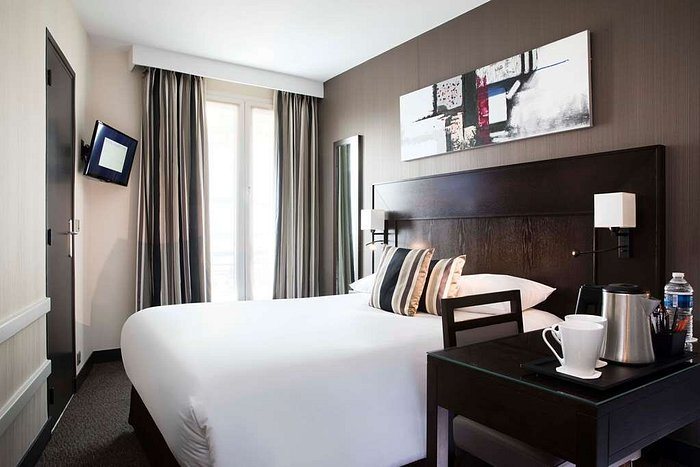 Hotel Albert 1er Paris Lafayette — Guest room