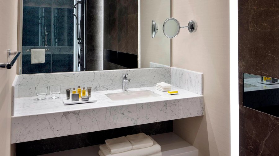 Hotel Alilass Istanbul — Bathroom