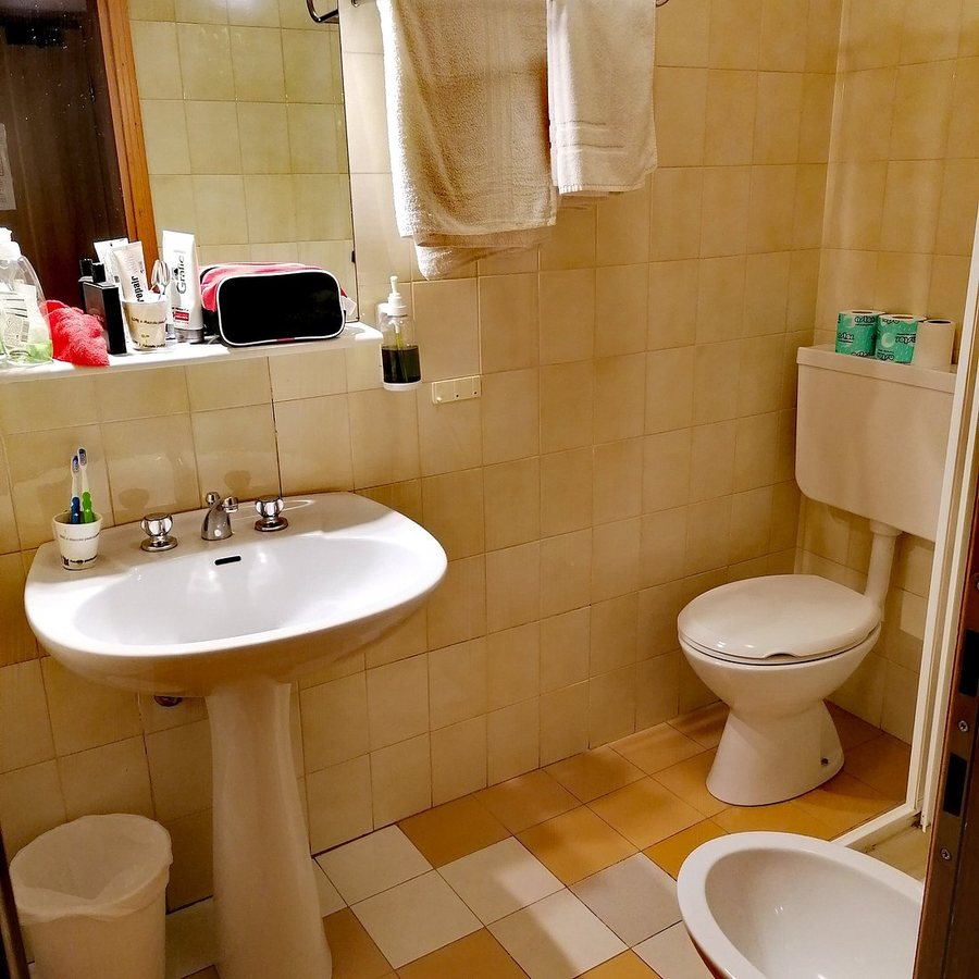 Hotel Alle Piramidi — Bathroom