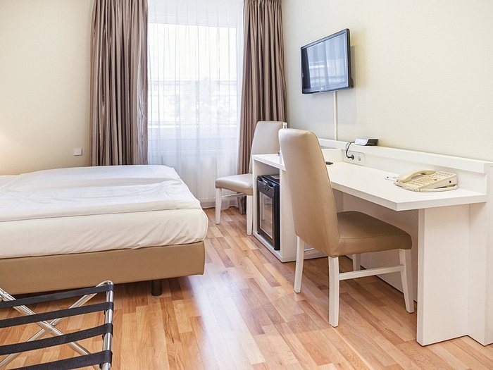Hotel Am Schloss Koepenick Berlin by Golden Tulip — Guest room