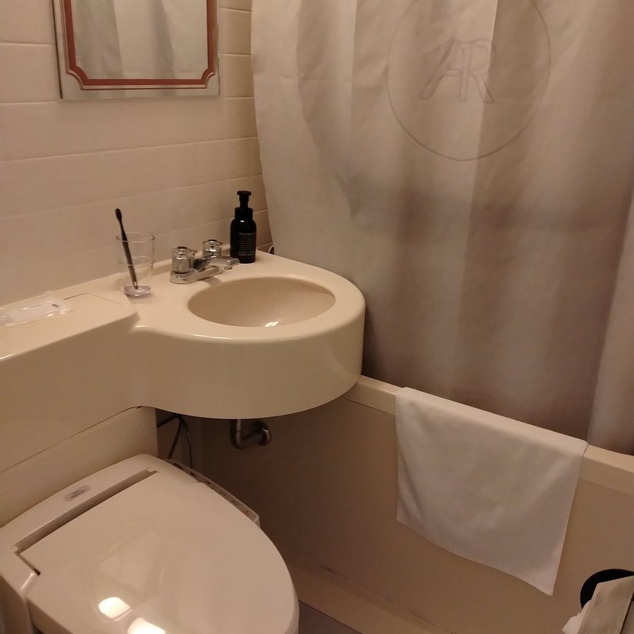 Hotel Anteroom Kyoto — Bathroom