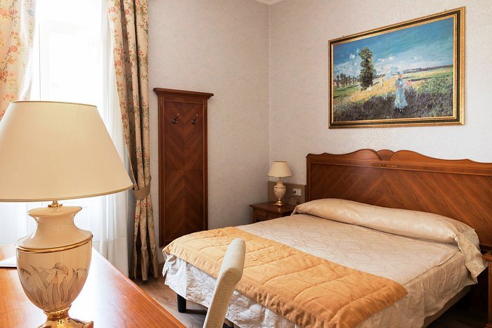Hotel Antico Monastero — Guest room