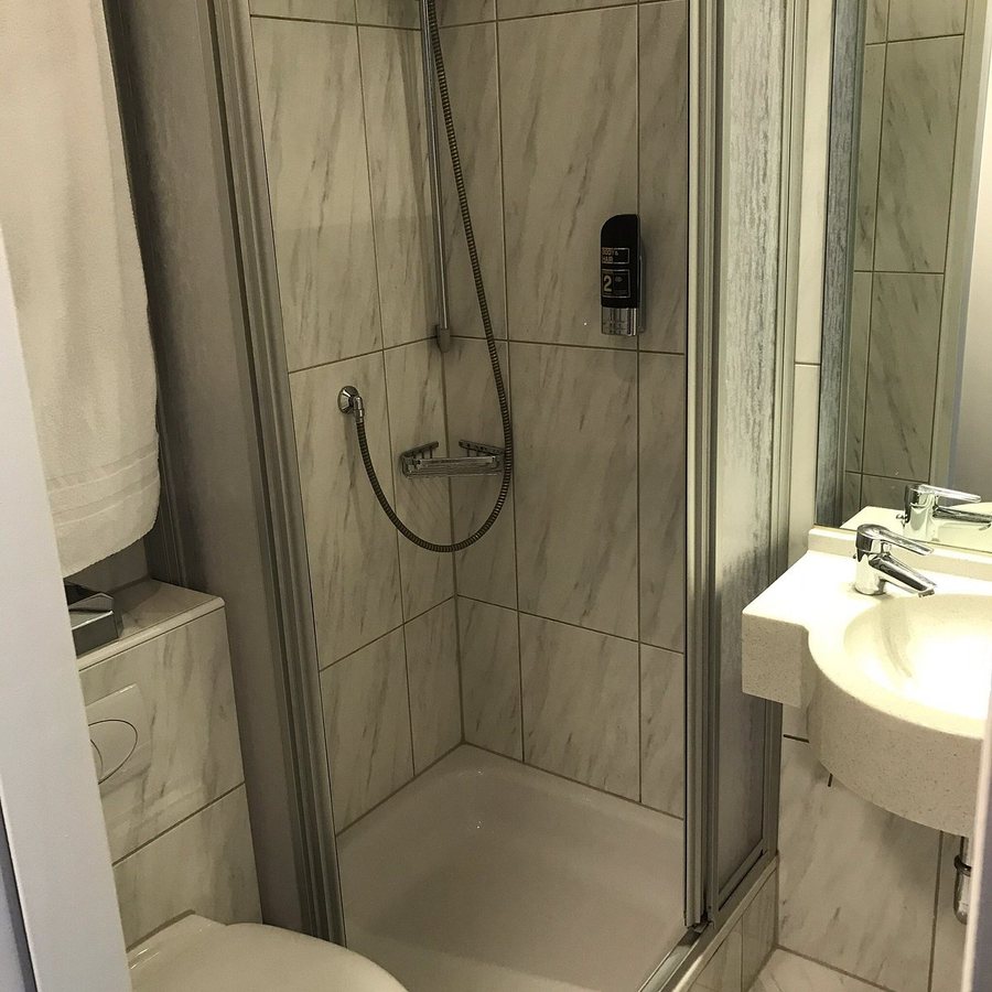 Hotel Argos Murcia — Bathroom