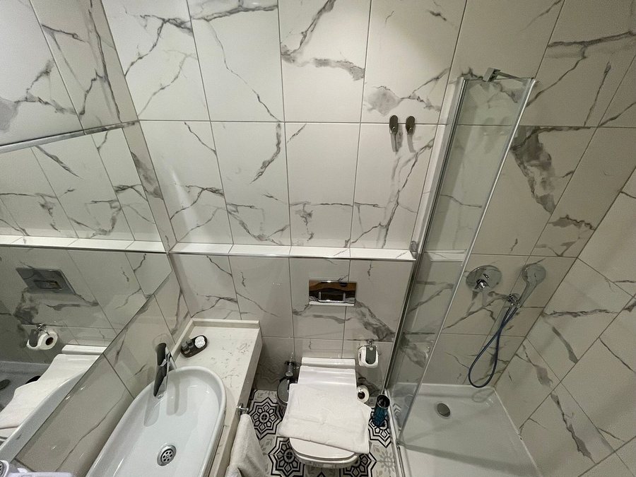 Hotel Armagrandi Spina Istanbul — Bathroom