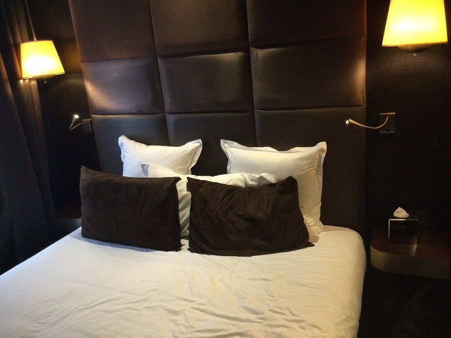 Hotel Armoni — Guest room