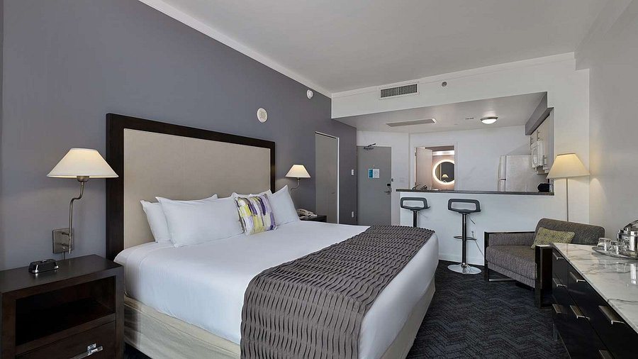 Hotel Arya BW Premier Collection Miami Florida — Guest room
