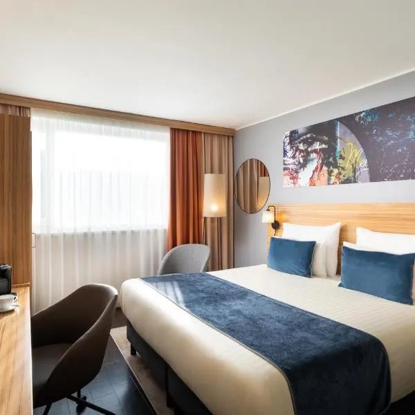 Hotel Asperner Lowe — Guest room