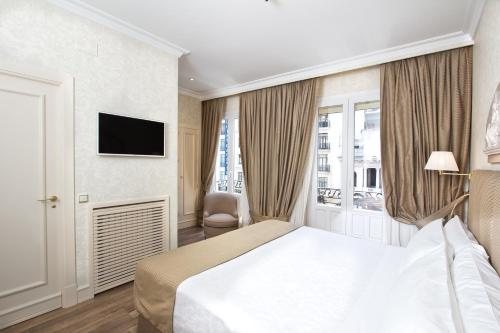 Hotel Atlantico — Guest room