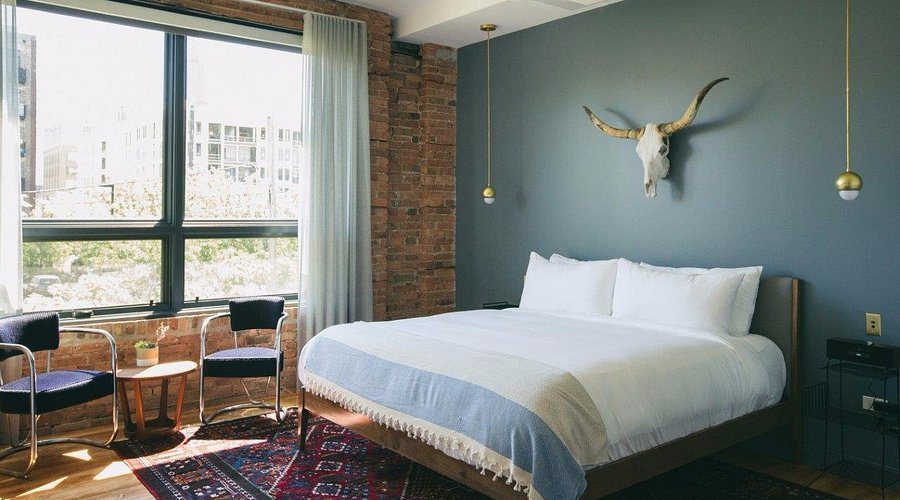 Hotel B B Chicago Illinois — Guest room