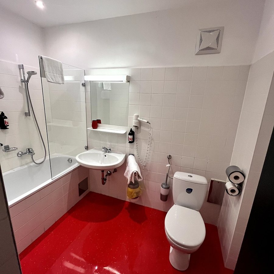 Hotel Babula Am Augarten — Bathroom