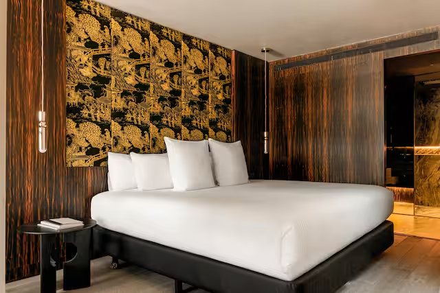 Hotel Bagues Barcelona Catalonia — Guest room