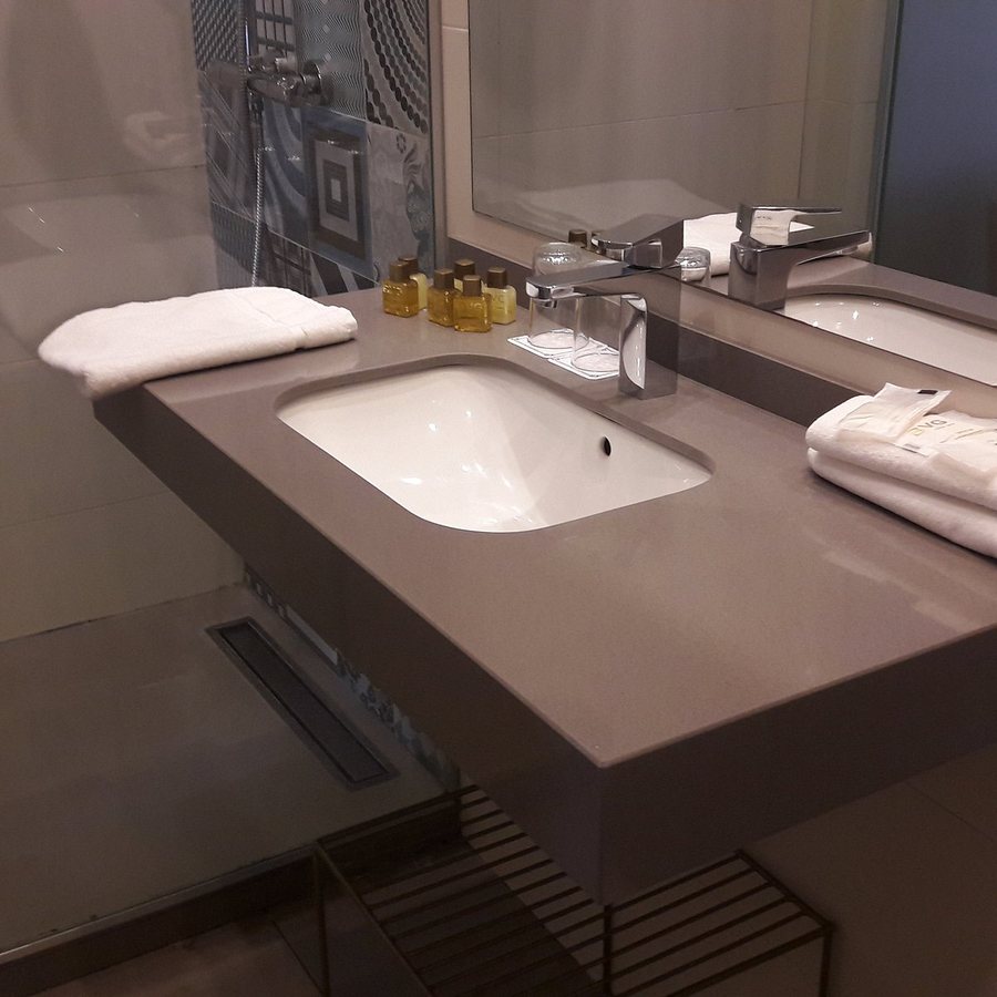Hotel Balmes Barcelona Catalonia — Bathroom