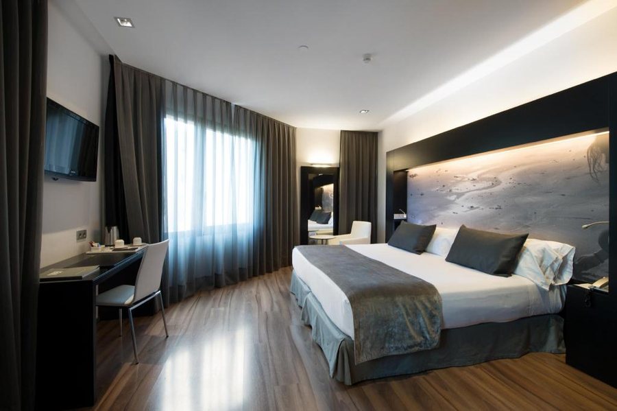 Hotel Barcelona Center Barcelona Catalonia — Guest room