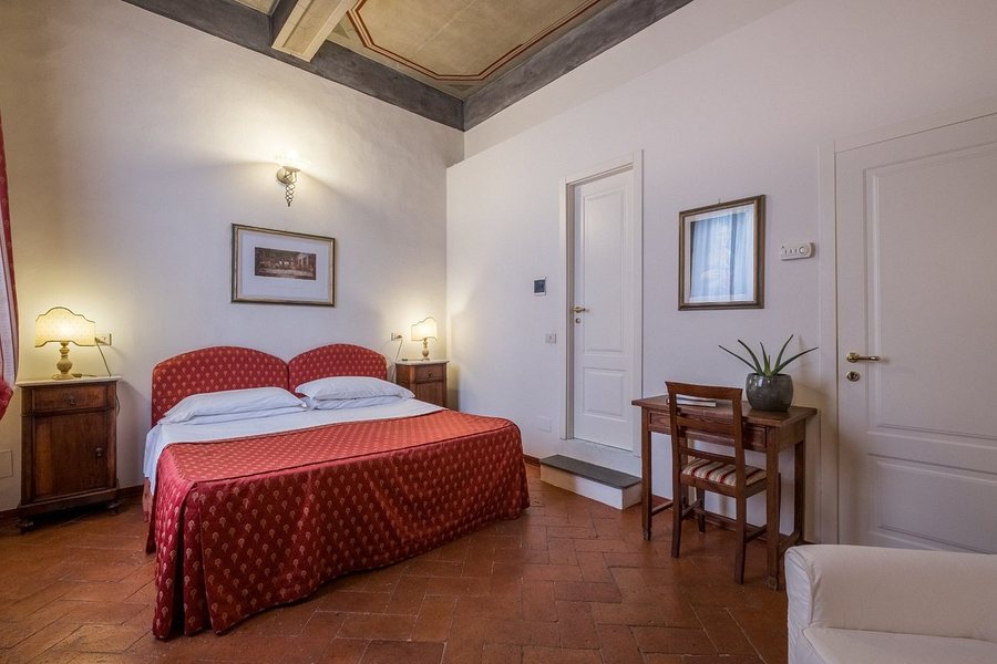 Hotel Bavaria — Guest room