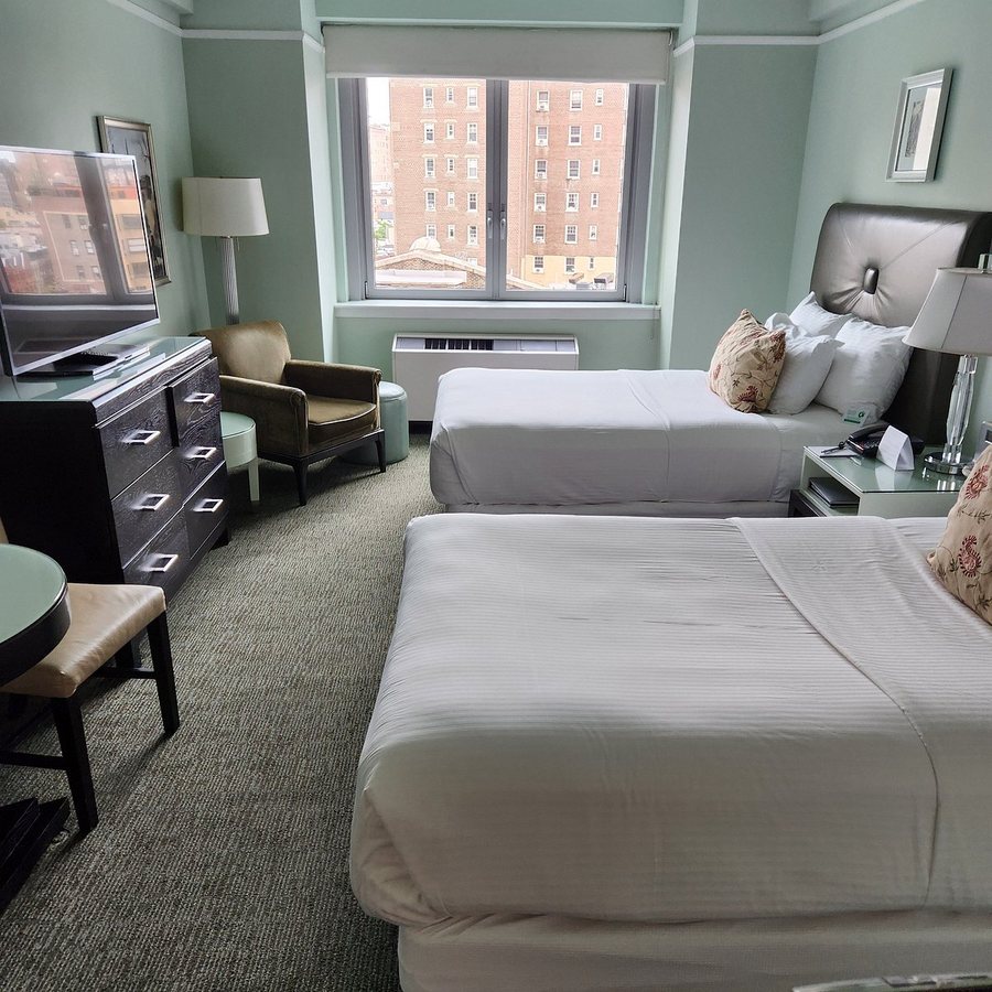Hotel Beacon New York City New York — Guest room