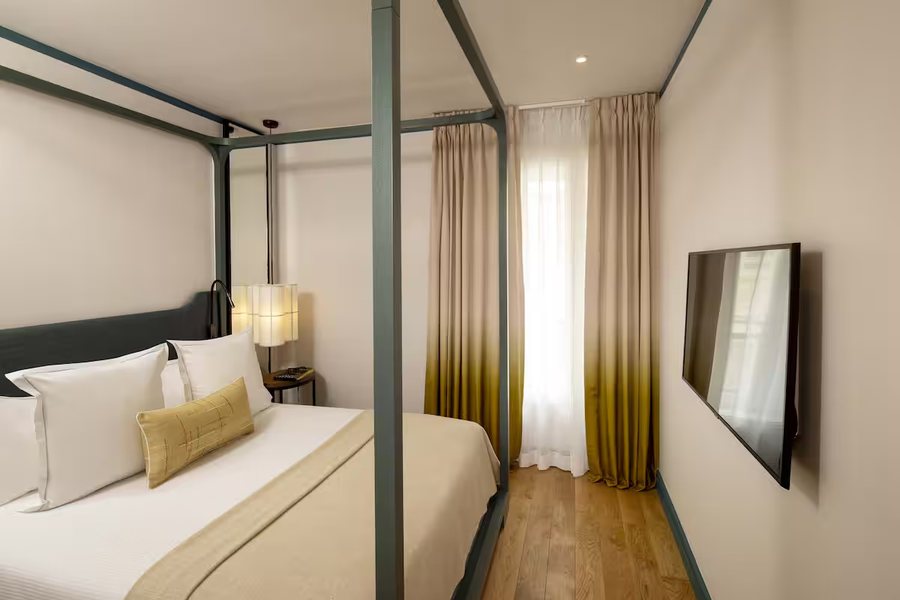 Hotel Bel Ami — Guest room