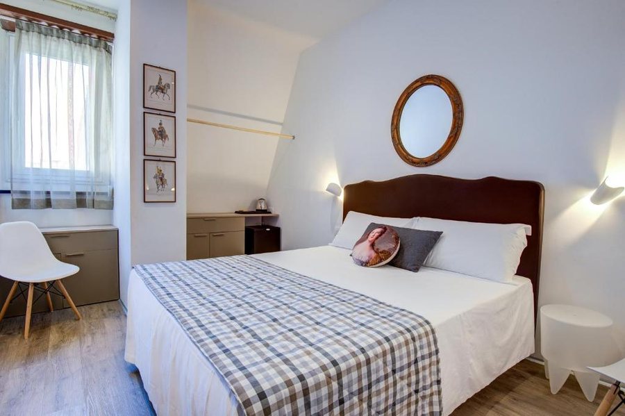 Hotel Bernina — Guest room