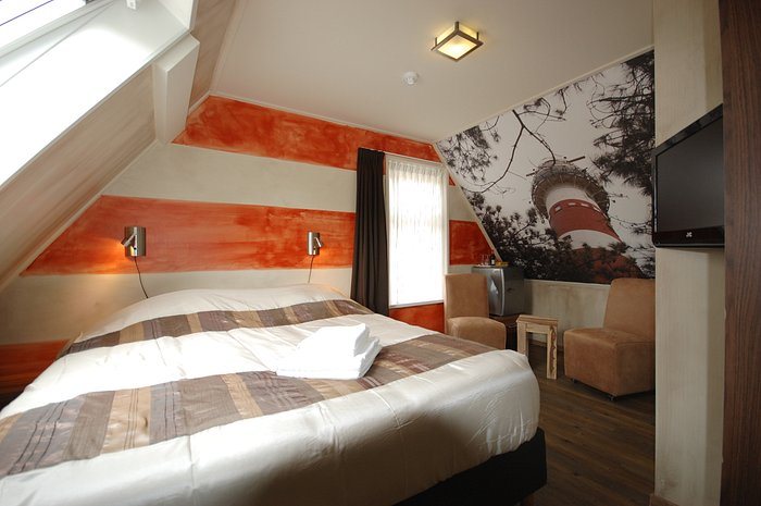 Hotel Bij Hen Op Ameland — Guest room