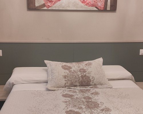 Hotel Bijou Roof Terrace — Guest room