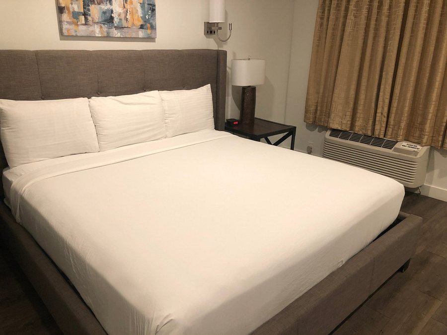 Hotel Bixby Scottsdale — Guest room