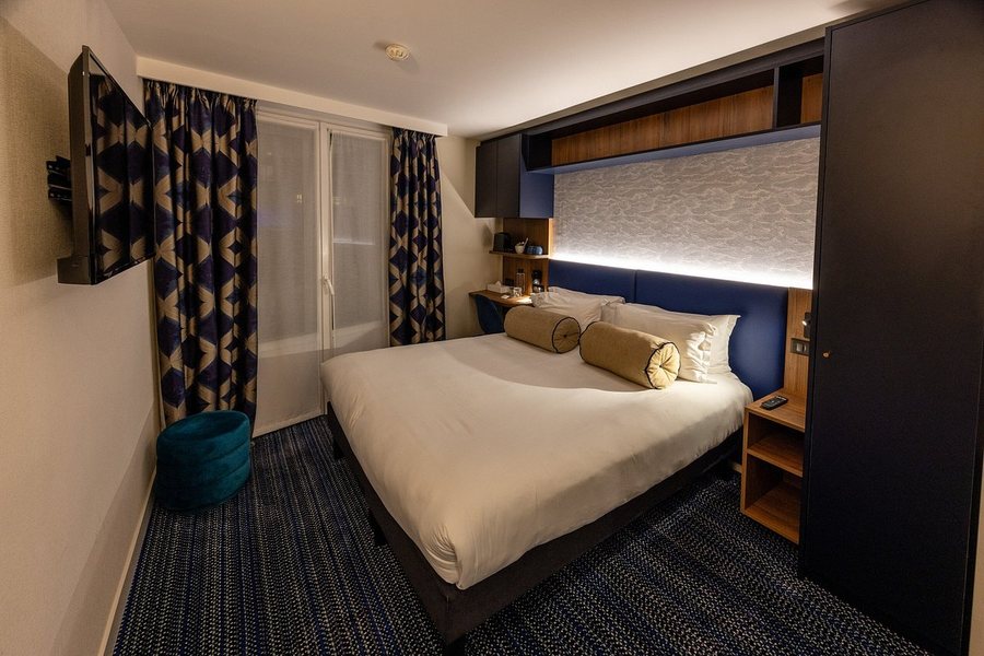 Hotel Bleu de Grenelle — Guest room