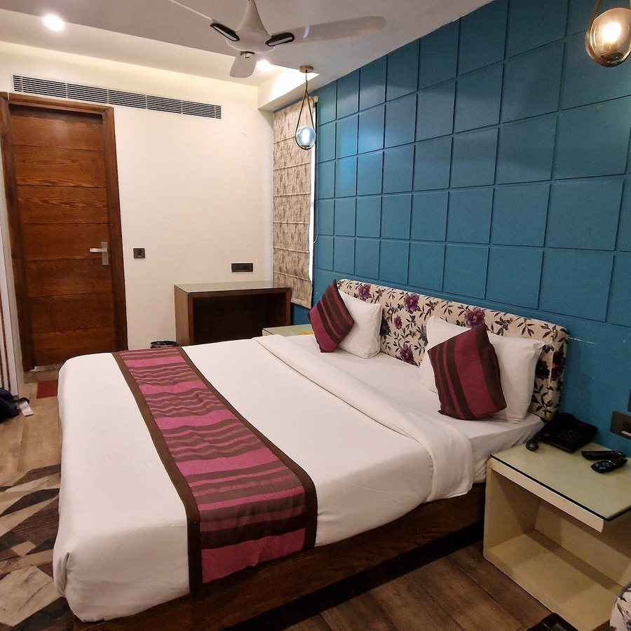 Hotel Blue Pearl — Guest room