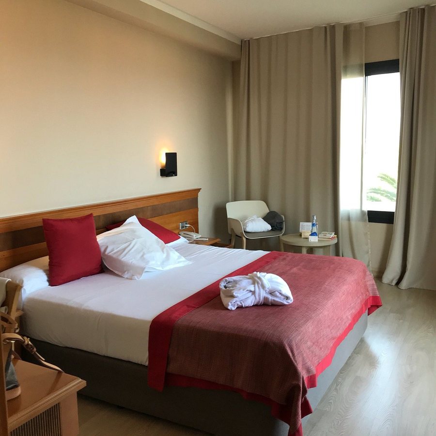 Hotel Bonanza Park — Guest room