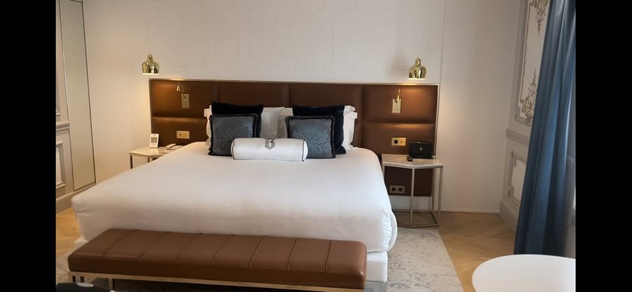 Hotel Bowmann Paris — Guest room