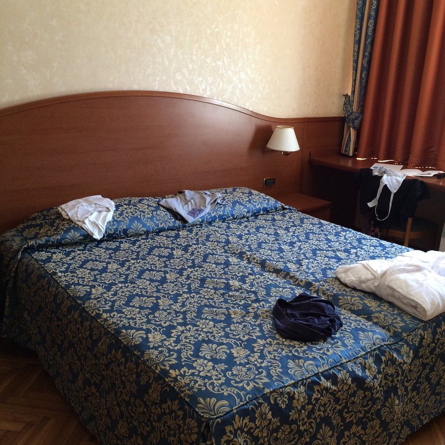Hotel Brescia — Guest room