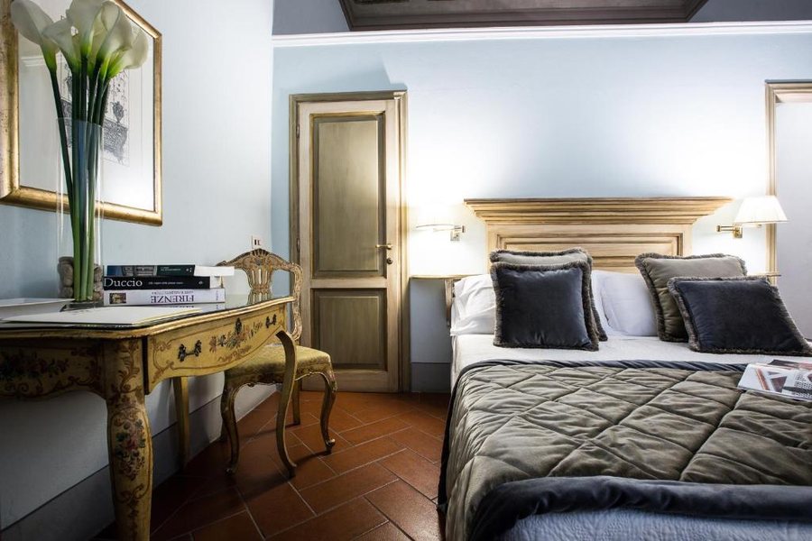 Hotel Burchianti — Guest room