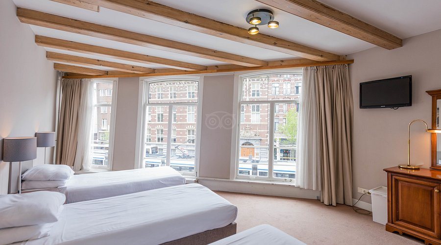 Hotel Cafe Corner House — Guest room