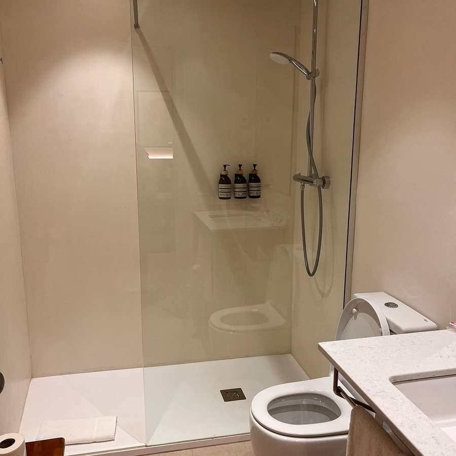 Hotel California Barcelona Barcelona Catalonia — Bathroom