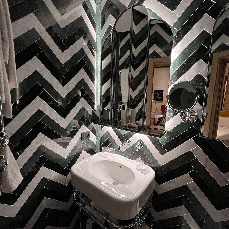 Hotel Calimala Florence — Bathroom