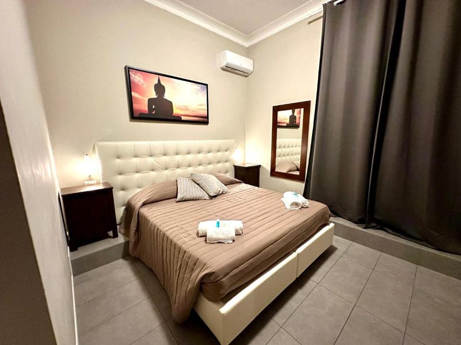 Hotel Carlo Goldoni — Guest room
