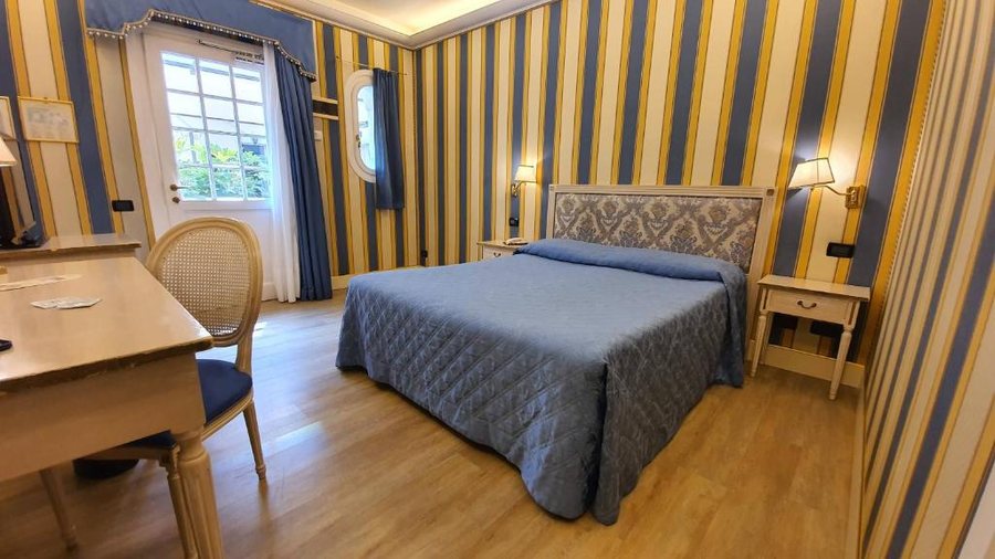Hotel Carlton On The Grand Canal — Guest room
