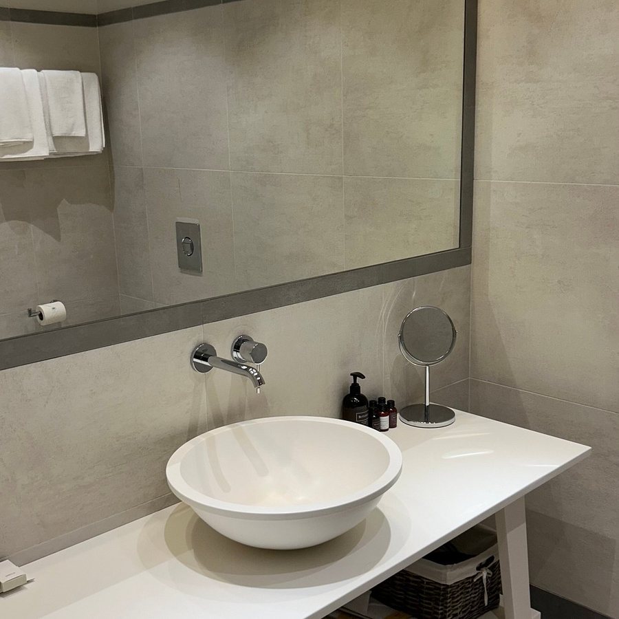 Hotel Cesis — Bathroom