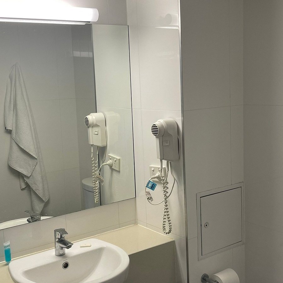 Hotel Chino — Bathroom