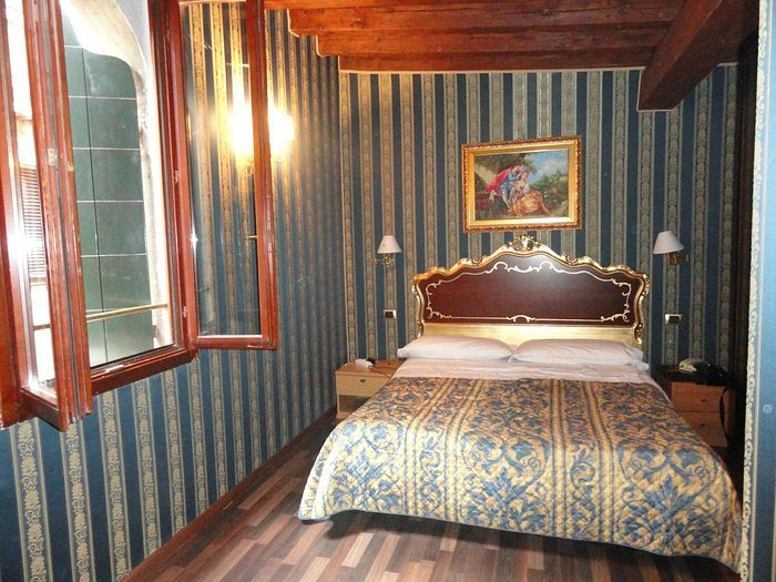 Hotel Citta di Milano — Guest room
